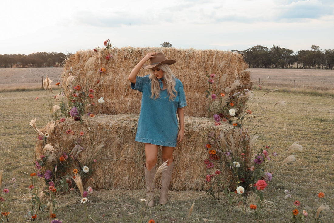 Haystack Hunny | Hay Bales, Wildflowers & A Little Country Magic
