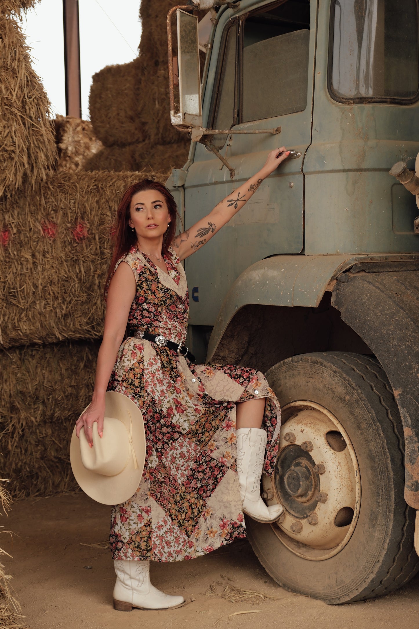 Muchi Design Vintage Patchwork Floral Prairie Dress – M/L