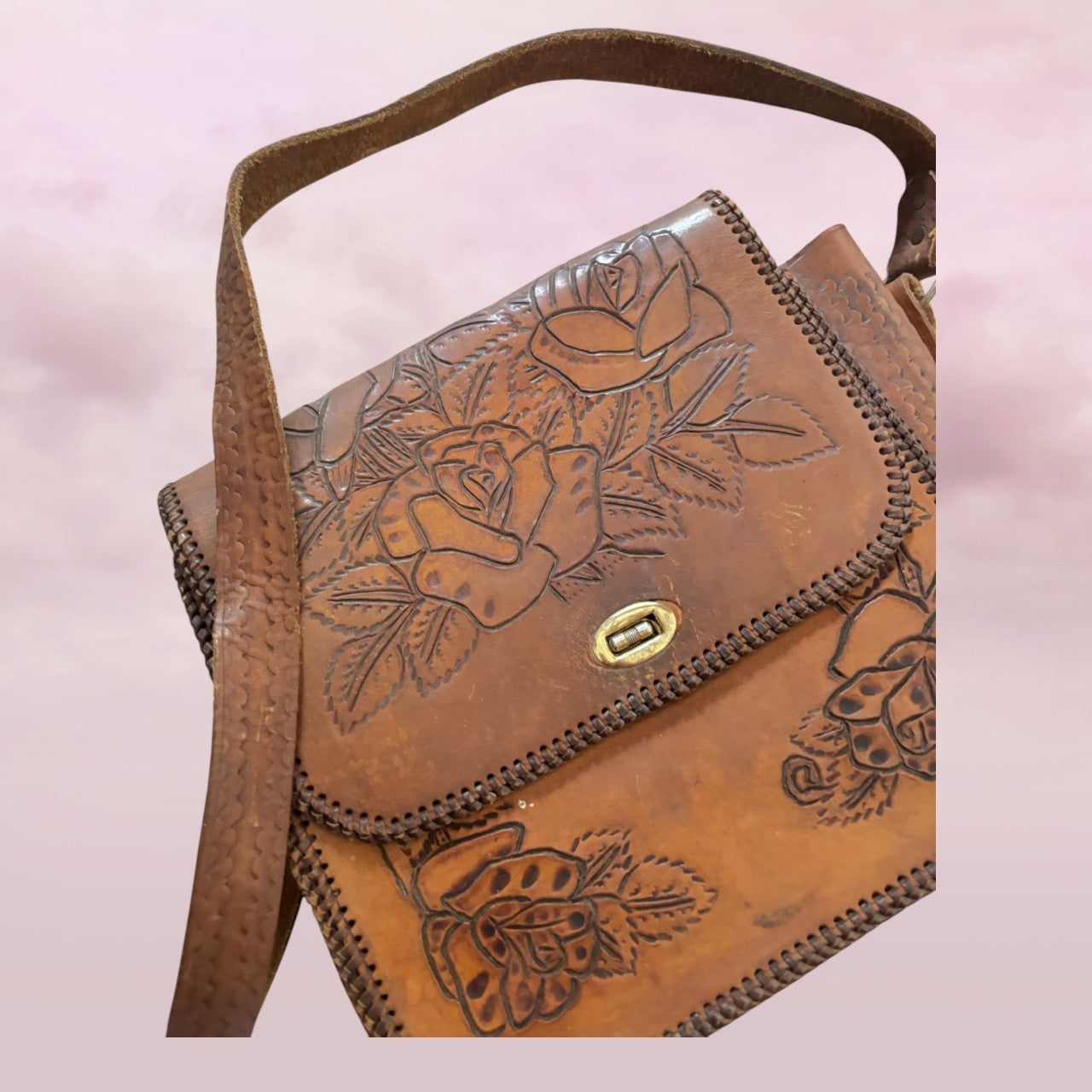 Vintage 1970s Tooled Leather Bag – Handcrafted Roses